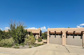 616 Kokopelli Dr, Aztec, NM 87410