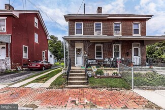 26 Upland Ave, Brookhaven, PA 19015