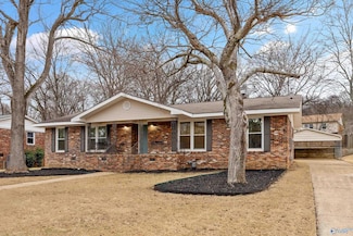 329 Pawnee Trail SE, Huntsville, AL 35803