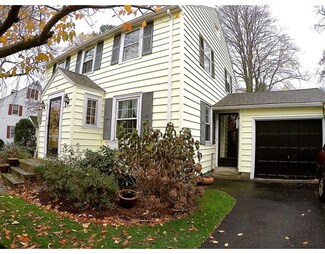 17 Little Pond Rd, Belmont, MA 02478