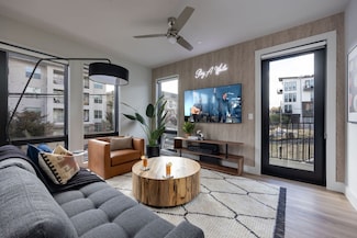 303 31st Ave N Unit 201, Nashville, TN 37203