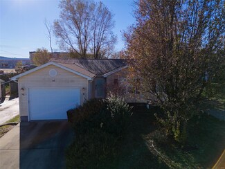 35 Pear St, Bonne Terre, MO 63628