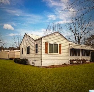1033 Justice Dr, Bessemer, AL 35023