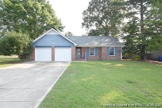 6801 Pin Oak Ln, Fayetteville, NC 28314