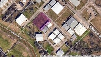 000 Airfield Ln, Pearland, TX 77581
