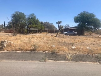 7457 Lucerne Vista Ave, Yucca Valley, CA 92284