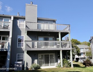 310 Spinnaker Way, Neptune, NJ 07753
