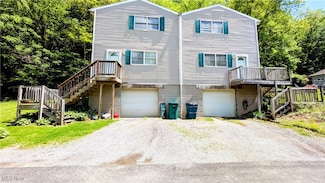 33--37 Alaska St, Chester, WV 26034
