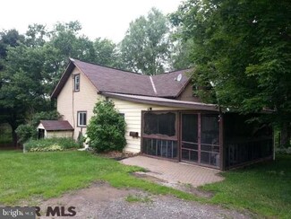 178 Schultz Ln, Winburne, PA 16879