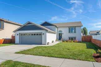 911 S Hazelwood Ct, Spokane, WA 99224