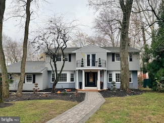 68 Crooked Ln, Cherry Hill, NJ 08034