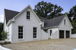 2809 Green Valley Rd, Mountain Brook, AL 35243