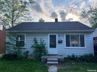 6662 Campbell St, Taylor, MI 48180
