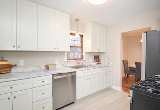 6001 Emerson Ave N, Minneapolis, MN 55430