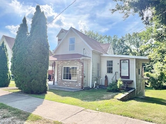 1721 Michigan Ave, Logansport, IN 46947