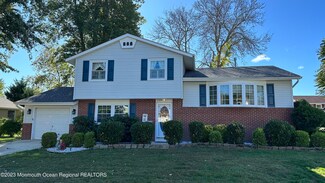 207 Lake Winnepesaukee Dr, Little Egg Harbor Township, NJ 08087