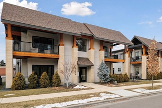 6128 Kellogg Ave Unit 100, Edina, MN 55424
