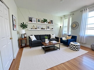 1423 Commonwealth Ave Unit 203, Brighton, MA 02135