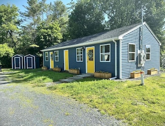 286 Main St, Madison, ME 04950