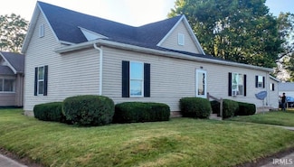 1421 S Perkins Ave, Muncie, IN 47302