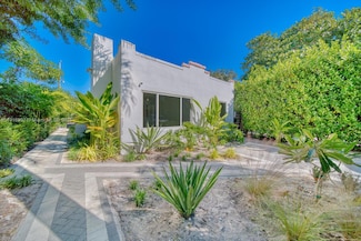 845 NE 119th St, Biscayne Park, FL 33161