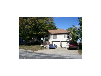 101 W 4th St, Alma, MO 64001
