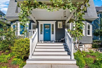 39 Rosedale St, Dorchester Center, MA 02124