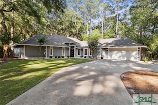 2 Little Ln, Savannah, GA 31411