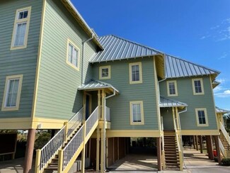 162 Cape Pointe Dr, Port Saint Joe, FL 32456