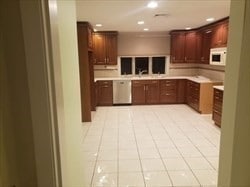 16 Houghton St Unit 2, Worcester, MA 01604