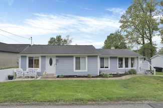 265 East St, Buckeye Lake, OH 43008