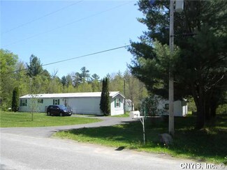 80 Bergdorf Rd, Parish, NY 13131