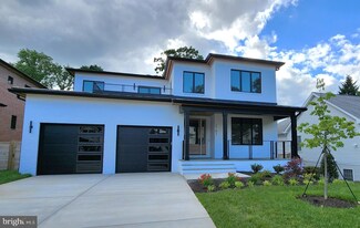 2142 Hilltop Place, Falls Church, VA 22043