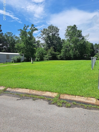 14404 Karen Ct, Gulfport, MS 39503