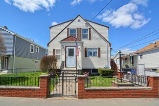 150 Larkin St, Revere, MA 02151