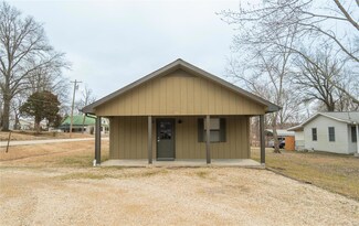 601 S Prairie St, Bloomfield, MO 63825