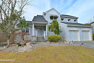 7 Alexander Ct, Morganville, NJ 07751