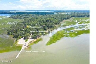 4 Albert St, Beaufort, SC 29902