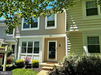 15323 Waters Edge Ct, Dumfries, VA 22025