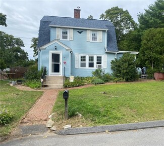 54 N Pleasant St, West Warwick, RI 02893
