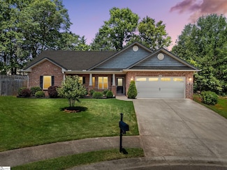 612 Hedgeapple Ln, Lyman, SC 29365