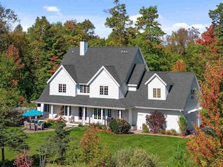 12066 Country Club Dr, Charlevoix, MI 49720