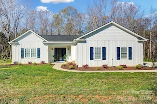 2597 Craig Farm Rd, Lancaster, SC 29720