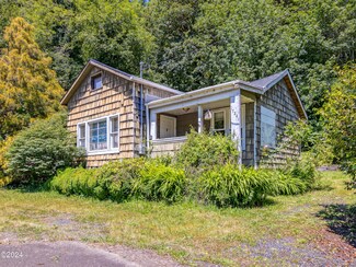 3387 Crystal Creek Loop, Eddyville, OR 97343