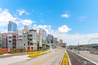 1900 Alaskan Way Unit 404, Seattle, WA 98101