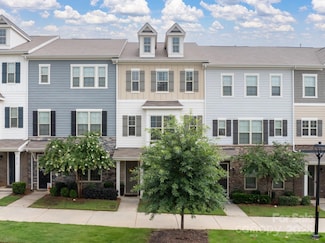 9710 Ainslie Downs St, Charlotte, NC 28273