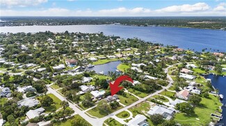 1620 NW River Trail, Stuart, FL 34994