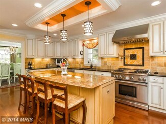 4104 Ravenhurst Cir, Glen Arm, MD 21057