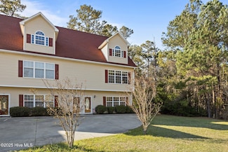 101 Ole Field Cir Unit E, Newport, NC 28570