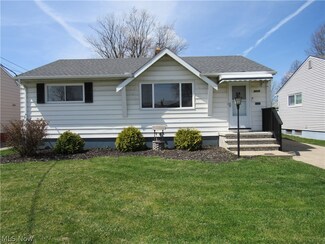 6034 Alvin Dr, Brookpark, OH 44142